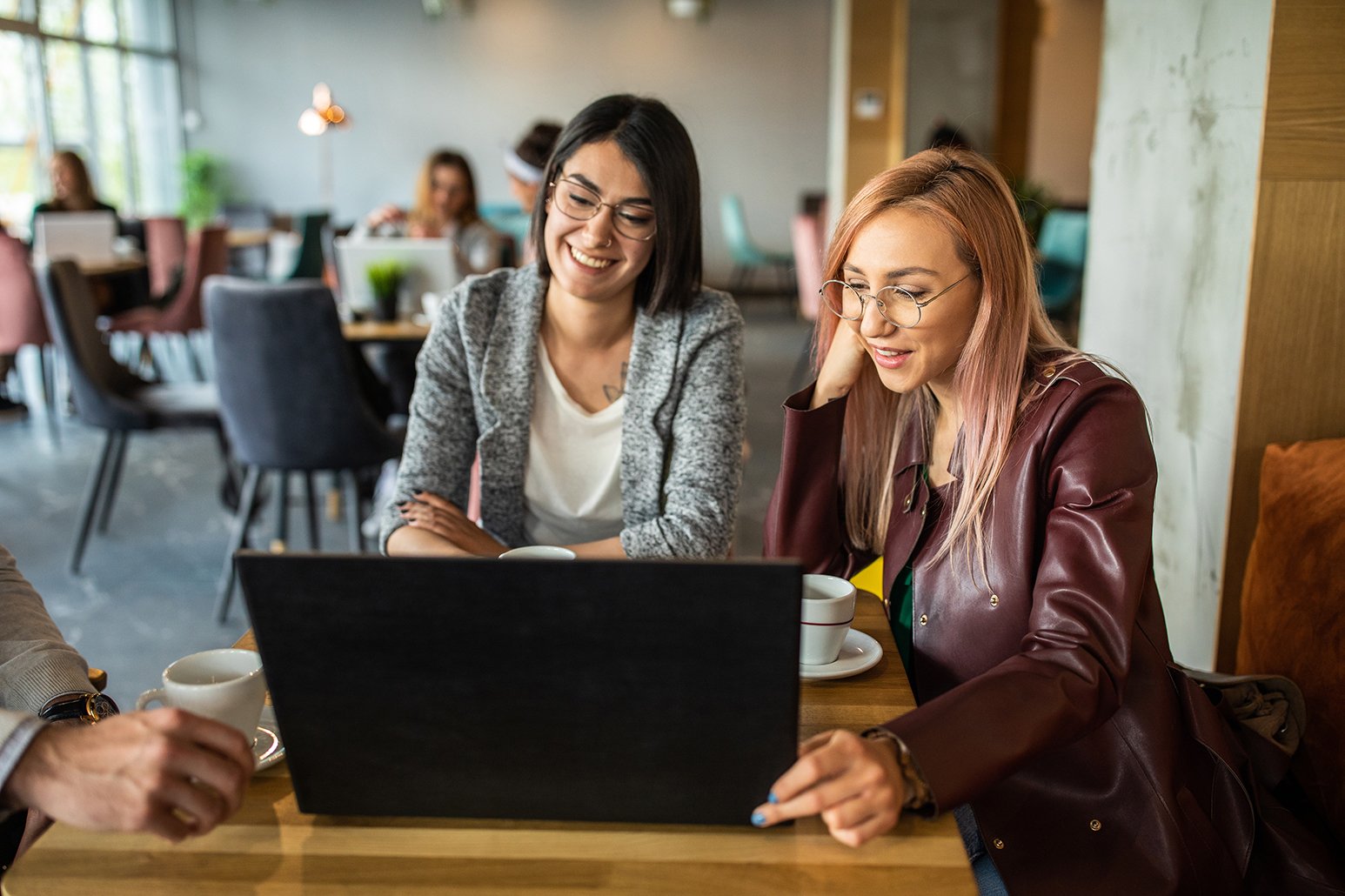 <span id="hs_cos_wrapper_name" class="hs_cos_wrapper hs_cos_wrapper_meta_field hs_cos_wrapper_type_text" style="" data-hs-cos-general-type="meta_field" data-hs-cos-type="text" >New SmartDetect alerts streamline your payroll run</span>