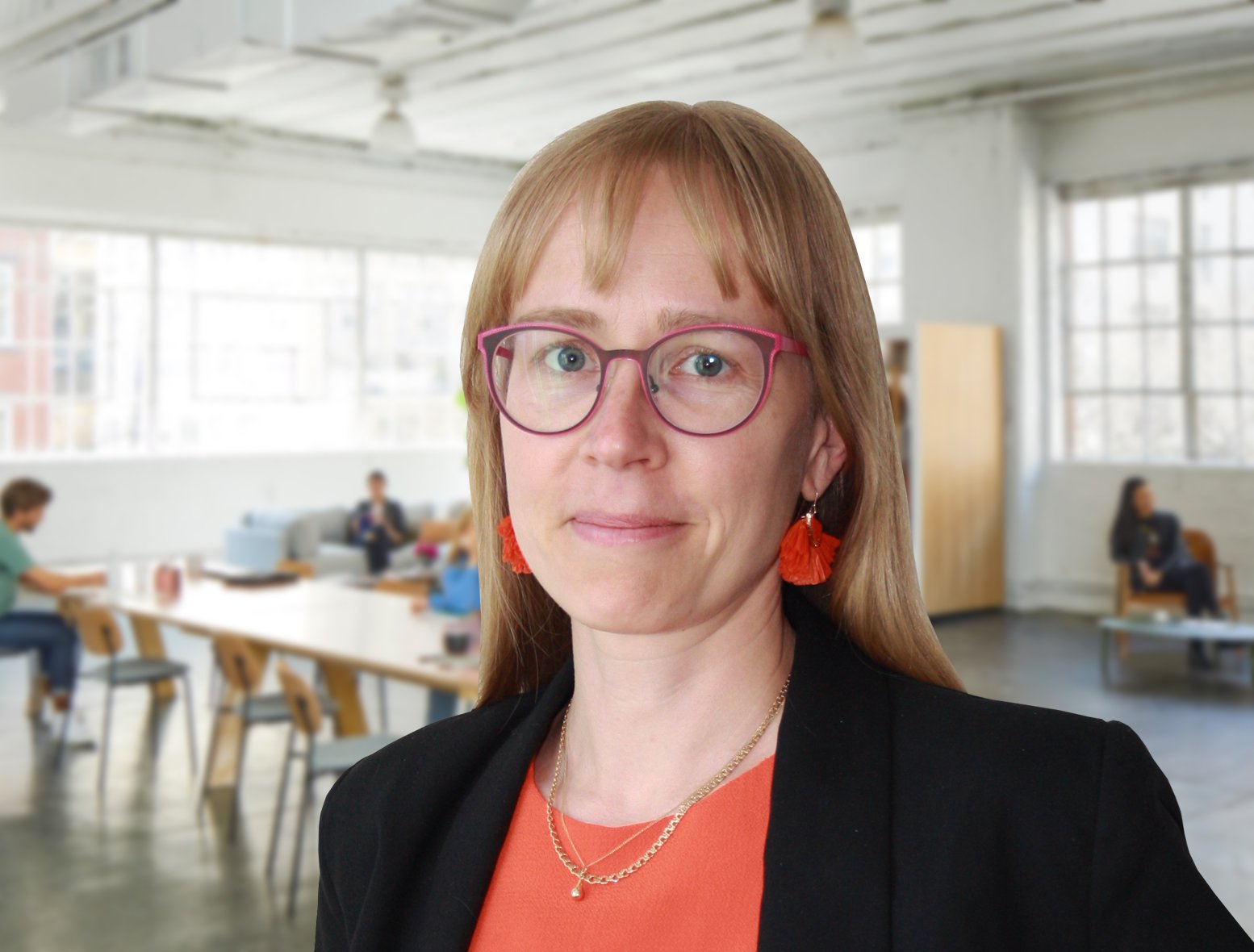 <span id="hs_cos_wrapper_name" class="hs_cos_wrapper hs_cos_wrapper_meta_field hs_cos_wrapper_type_text" style="" data-hs-cos-general-type="meta_field" data-hs-cos-type="text" >Linda Tesell ny produktchef</span>