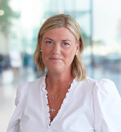 Linda Brännstedt med bakgrund_tf