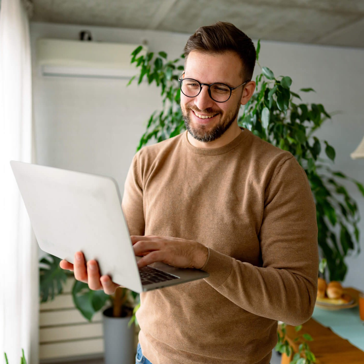 <span id="hs_cos_wrapper_name" class="hs_cos_wrapper hs_cos_wrapper_meta_field hs_cos_wrapper_type_text" style="" data-hs-cos-general-type="meta_field" data-hs-cos-type="text" >Säkrare inloggning med tvåfaktorsautentisering och passkeys – så fungerar det</span>