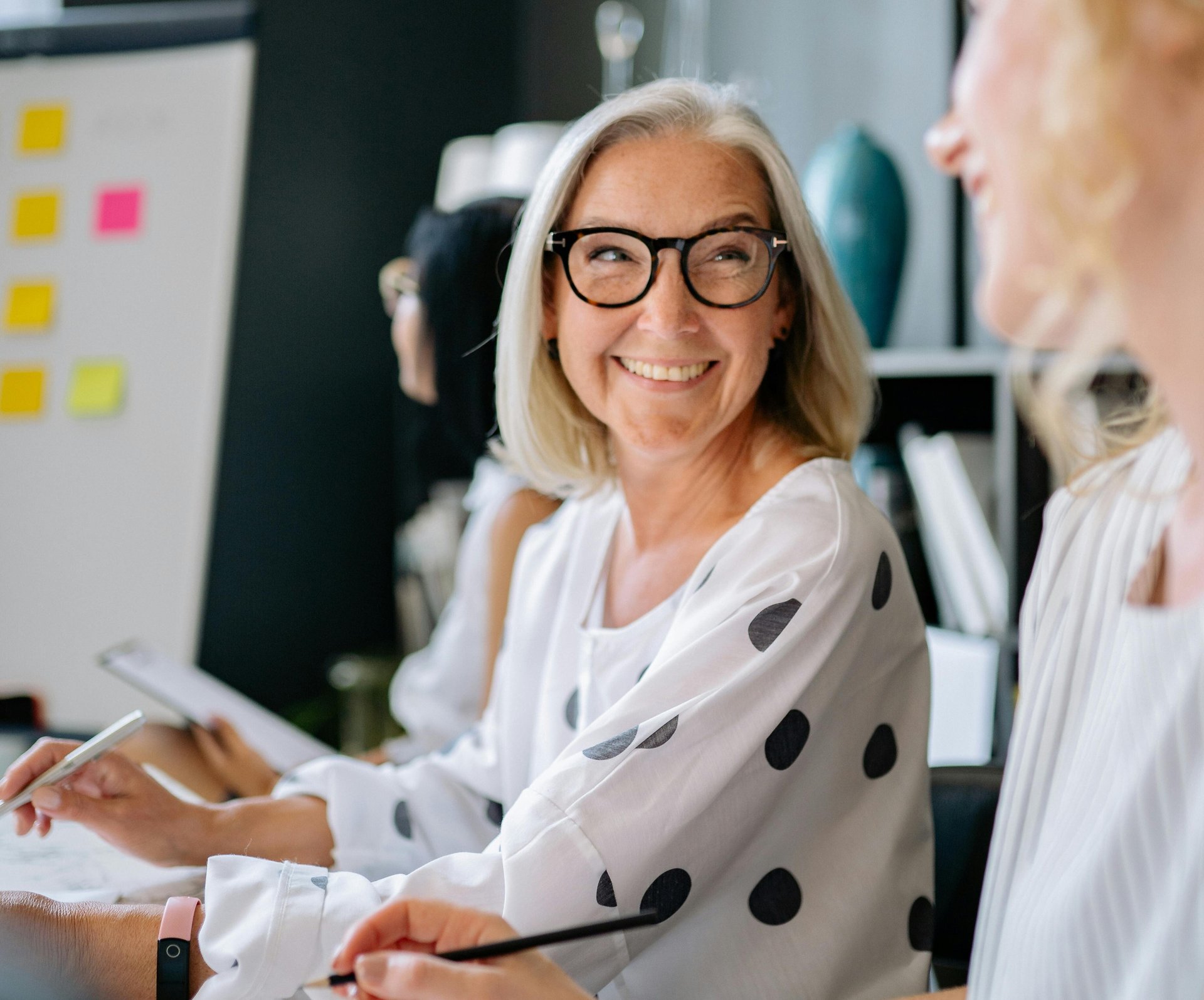 <span id="hs_cos_wrapper_name" class="hs_cos_wrapper hs_cos_wrapper_meta_field hs_cos_wrapper_type_text" style="" data-hs-cos-general-type="meta_field" data-hs-cos-type="text" >Lyckas med ditt lönesamtal - guide och checklista för dig som chef</span>